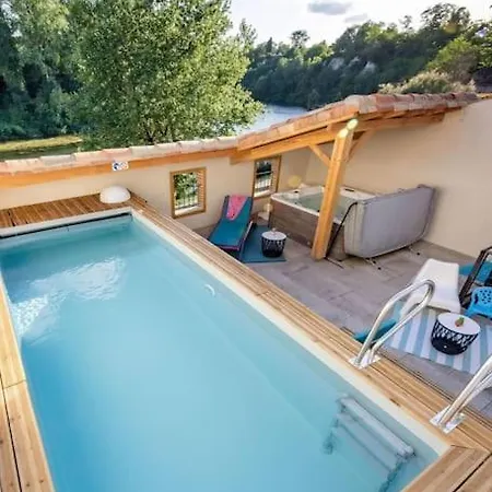 Ma Vie La ! Au Bord De L'eau *